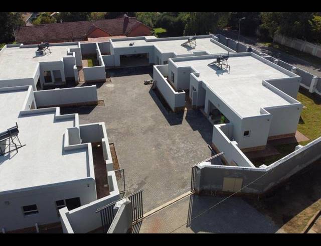 3 BEDROOM HOUSE FOR SALE IN FONTAINEBLEAU